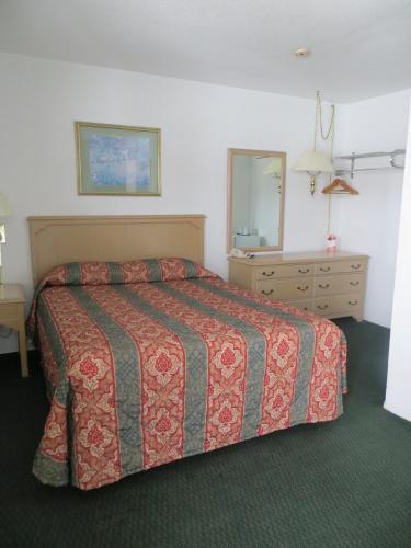 Milestone Motel 2*